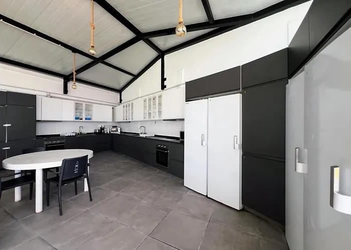 Vv Boutique Eras Holiday home *